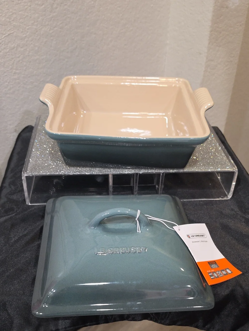 Le Creuset Heritage Shallow Square Casserole Dish- Ocean